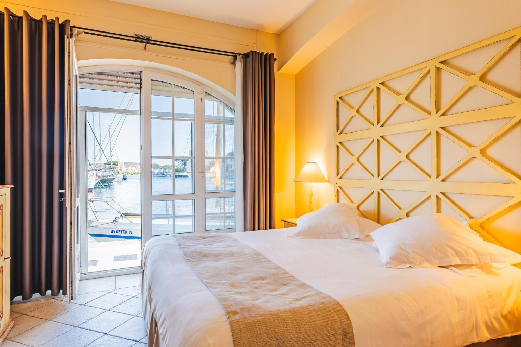 Le Suffren Hotel Grimaud Ngoại thất bức ảnh