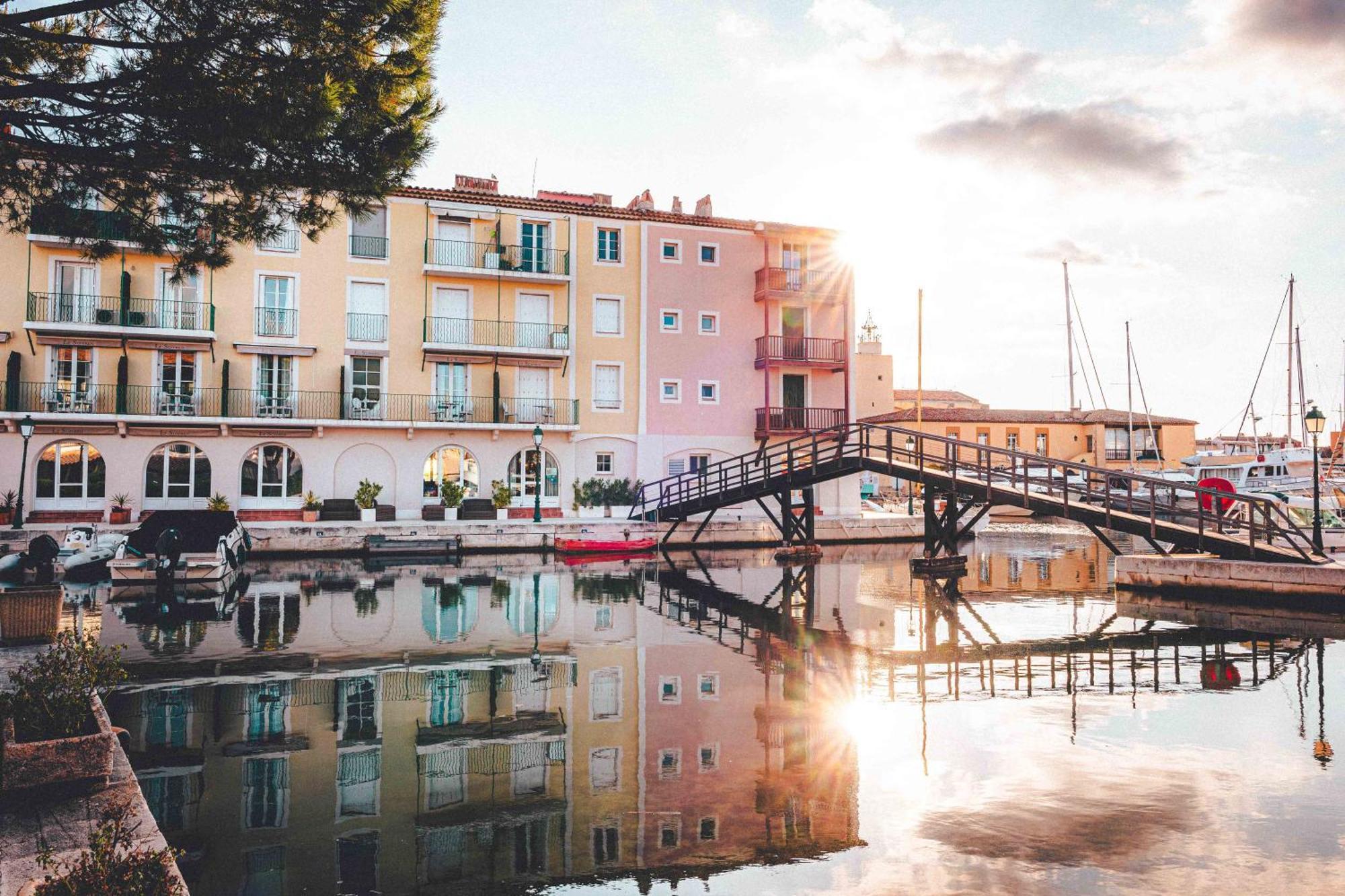 Le Suffren Hotel Grimaud Ngoại thất bức ảnh