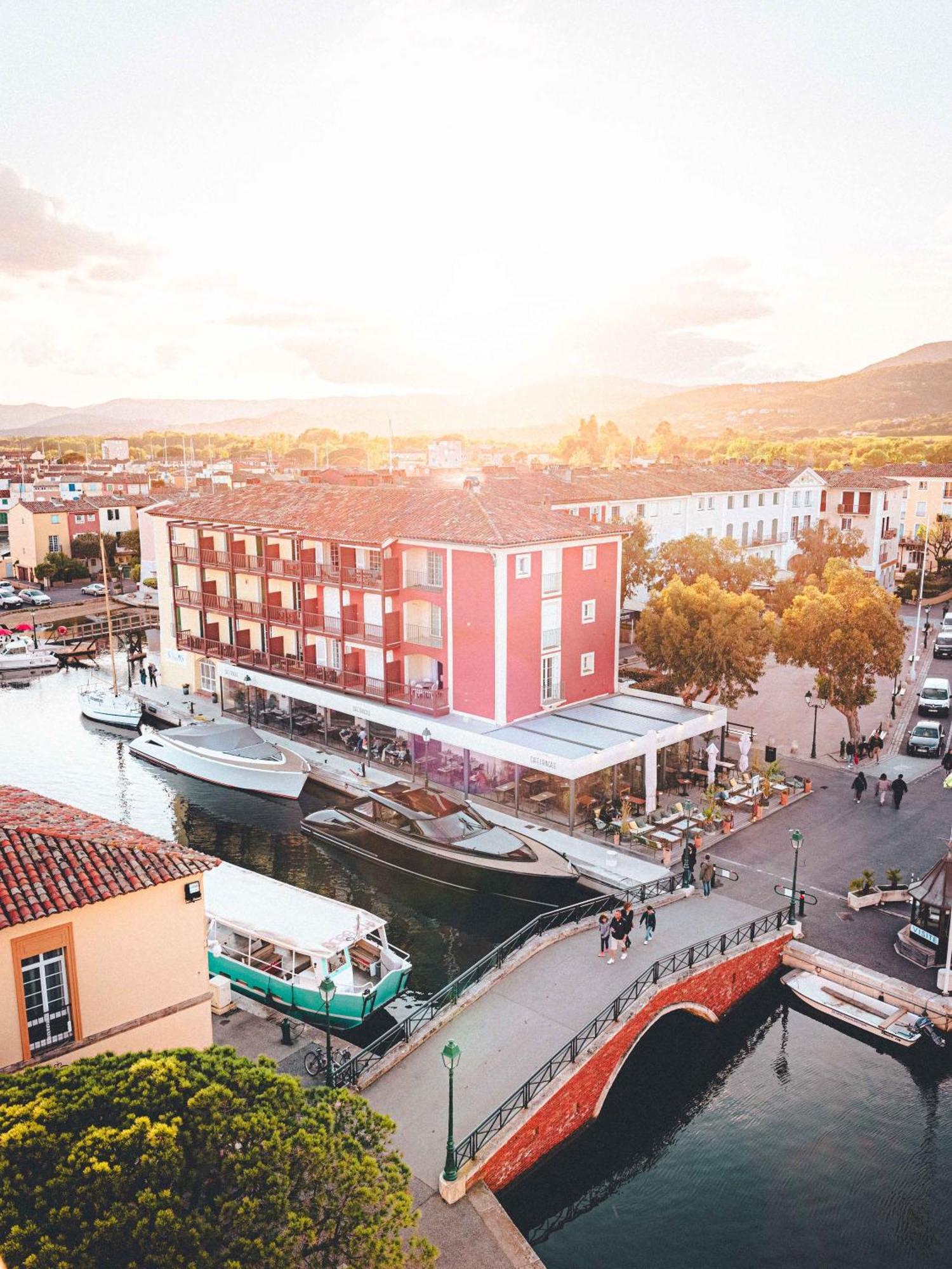 Le Suffren Hotel Grimaud Ngoại thất bức ảnh
