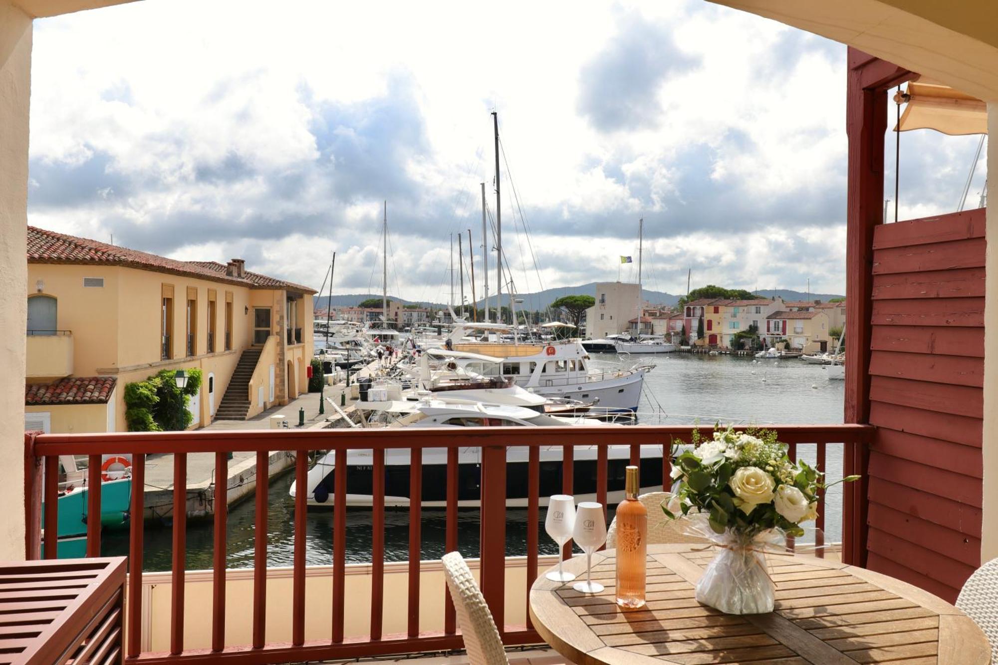 Le Suffren Hotel Grimaud Ngoại thất bức ảnh