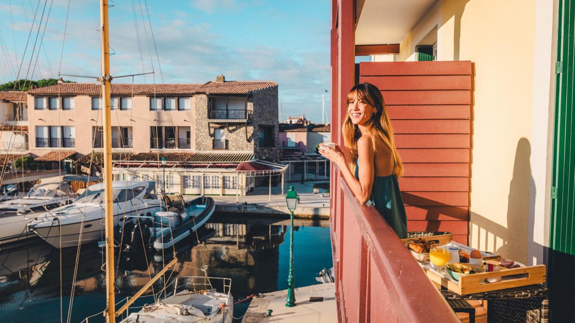Le Suffren Hotel Grimaud Ngoại thất bức ảnh