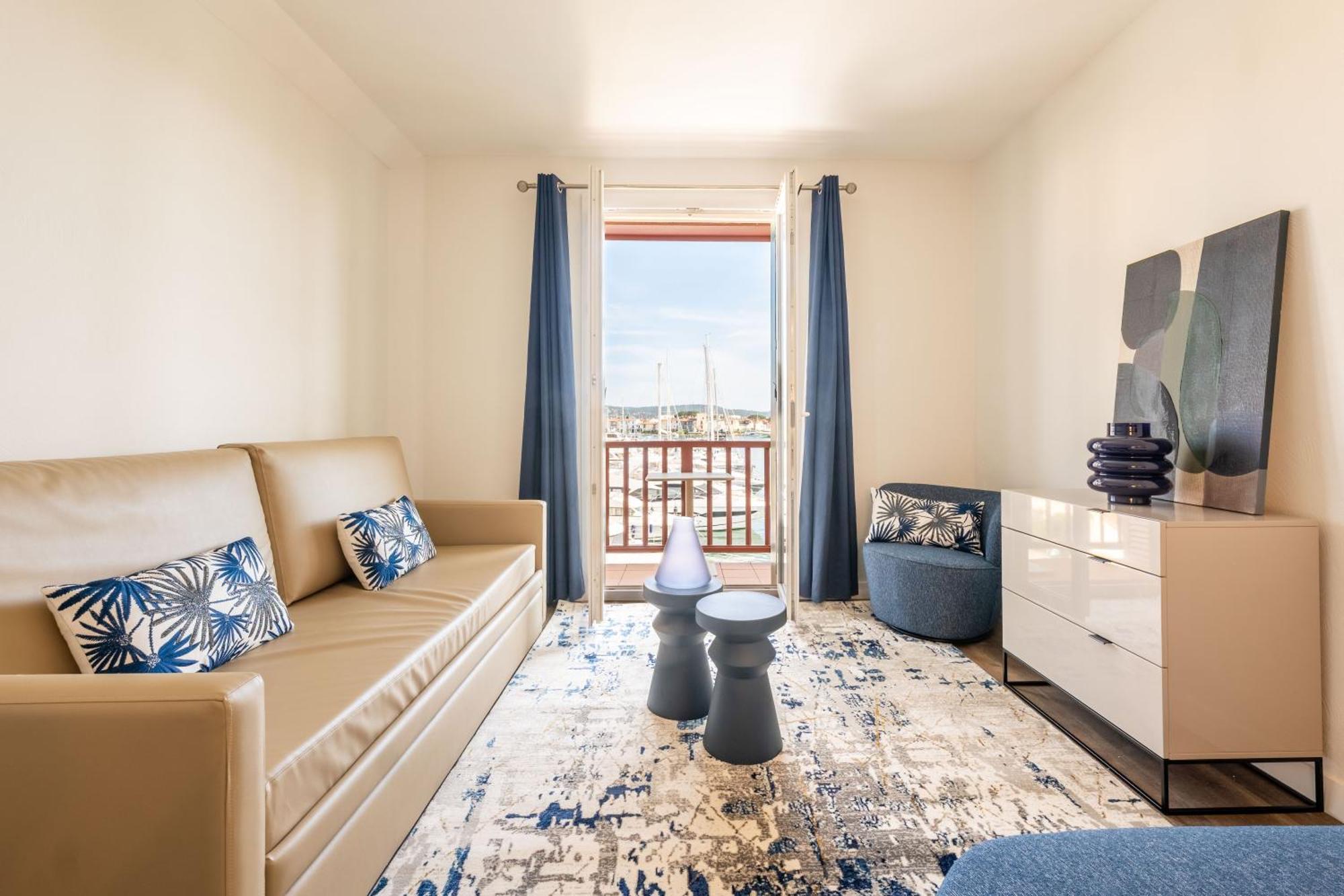 Le Suffren Hotel Grimaud Ngoại thất bức ảnh